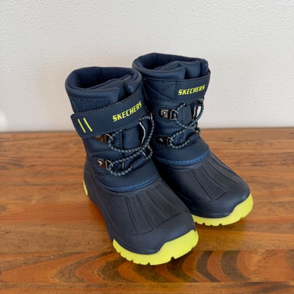 Skechers Navy Blue and Yellow Snow Slopes Winter Boots - Toddler size 8